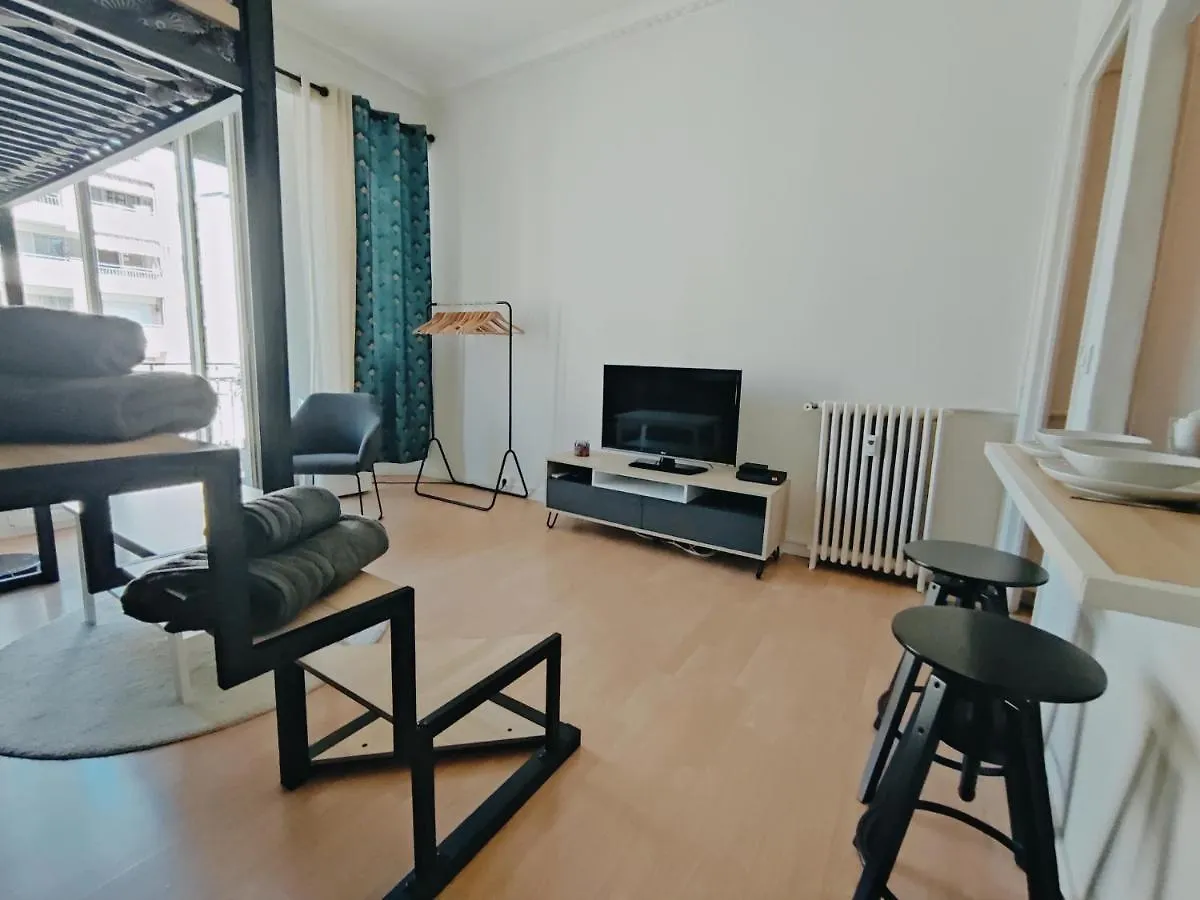 Joli Studio - Promenade Des Anglais - Acces Plage Nicea Apartament